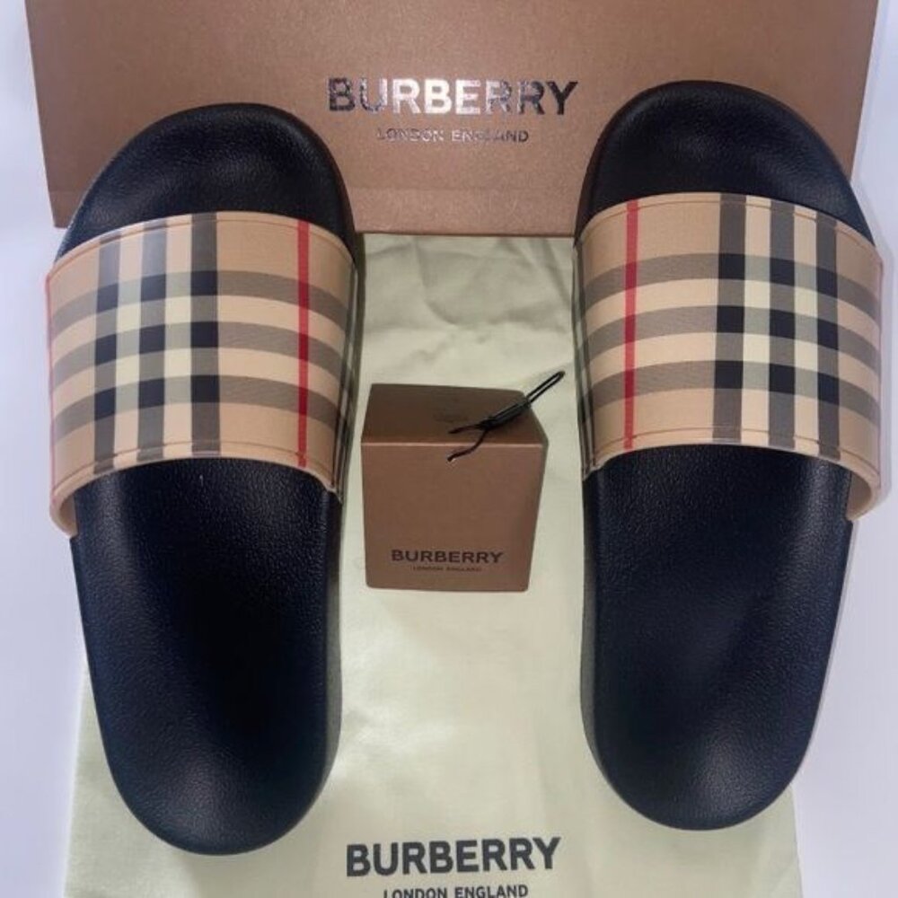 Burberry flip flops